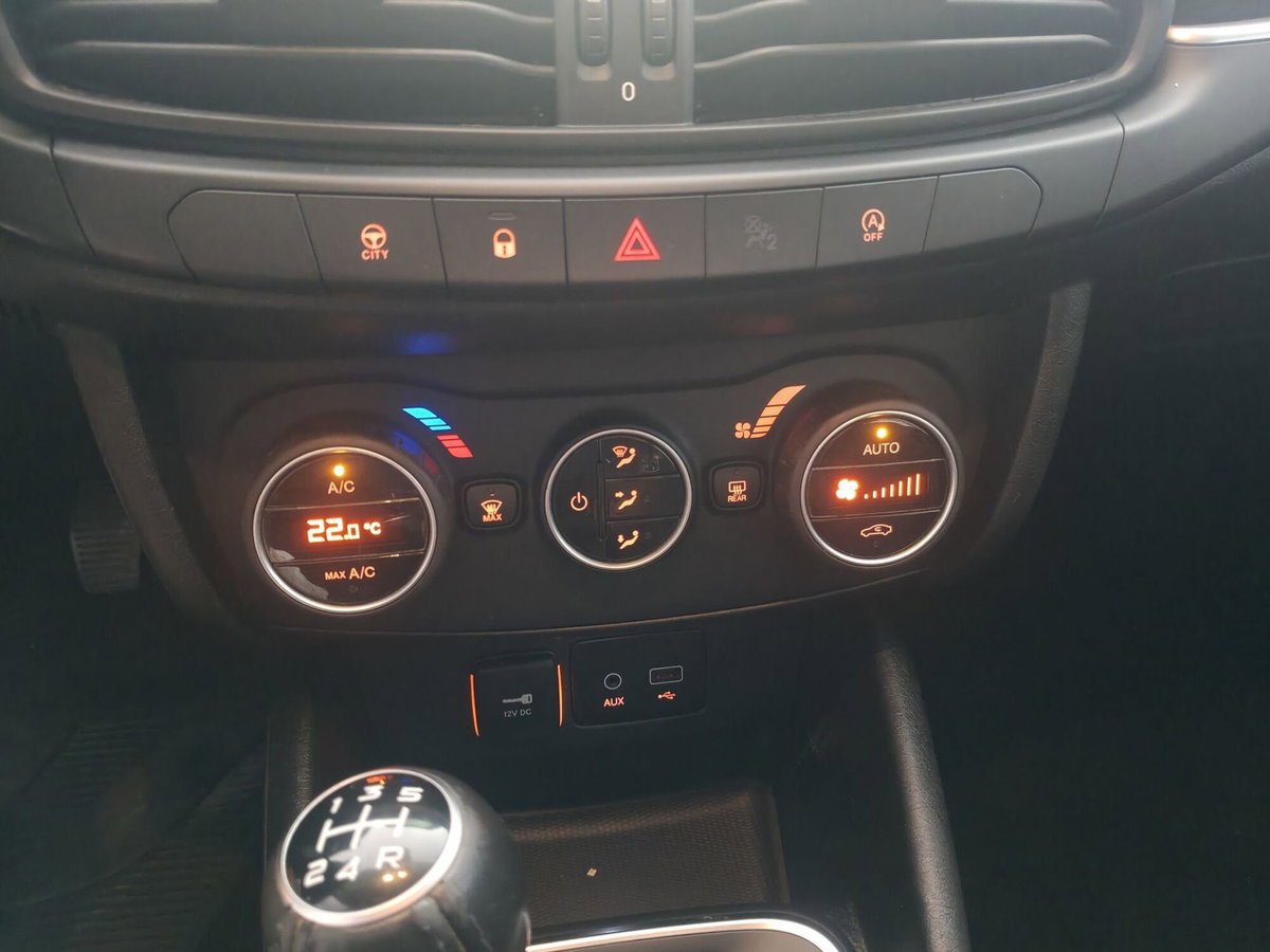 Fiat Tipo Station Wagon Tipo 1.3 Mjt S&S SW Lounge (7)