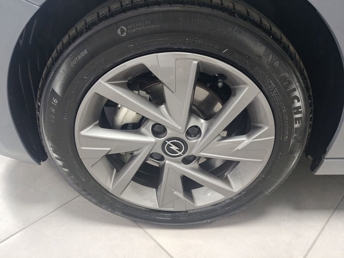 Opel Corsa 1.2 Corsa s&s 75cv (12)