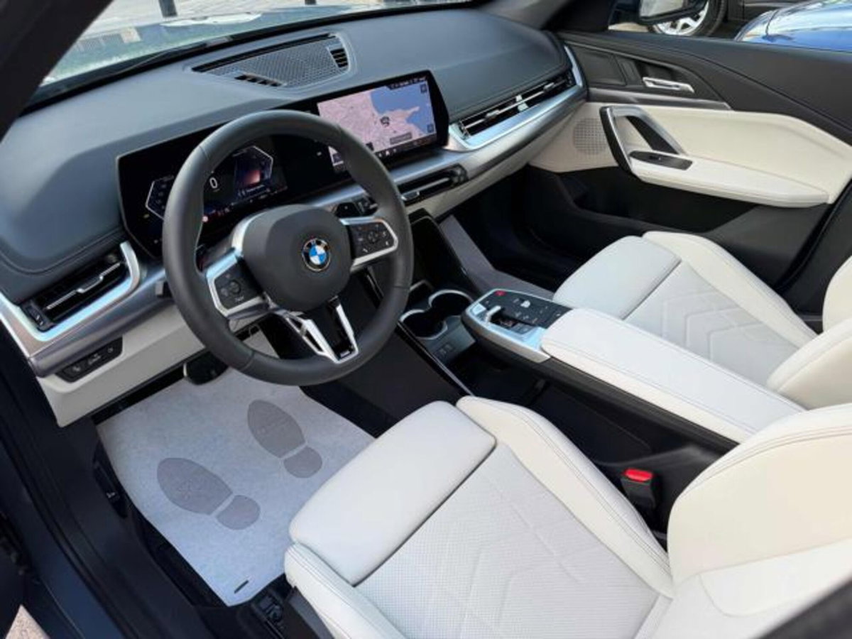 BMW X1 sDrive 18d Msport (10)