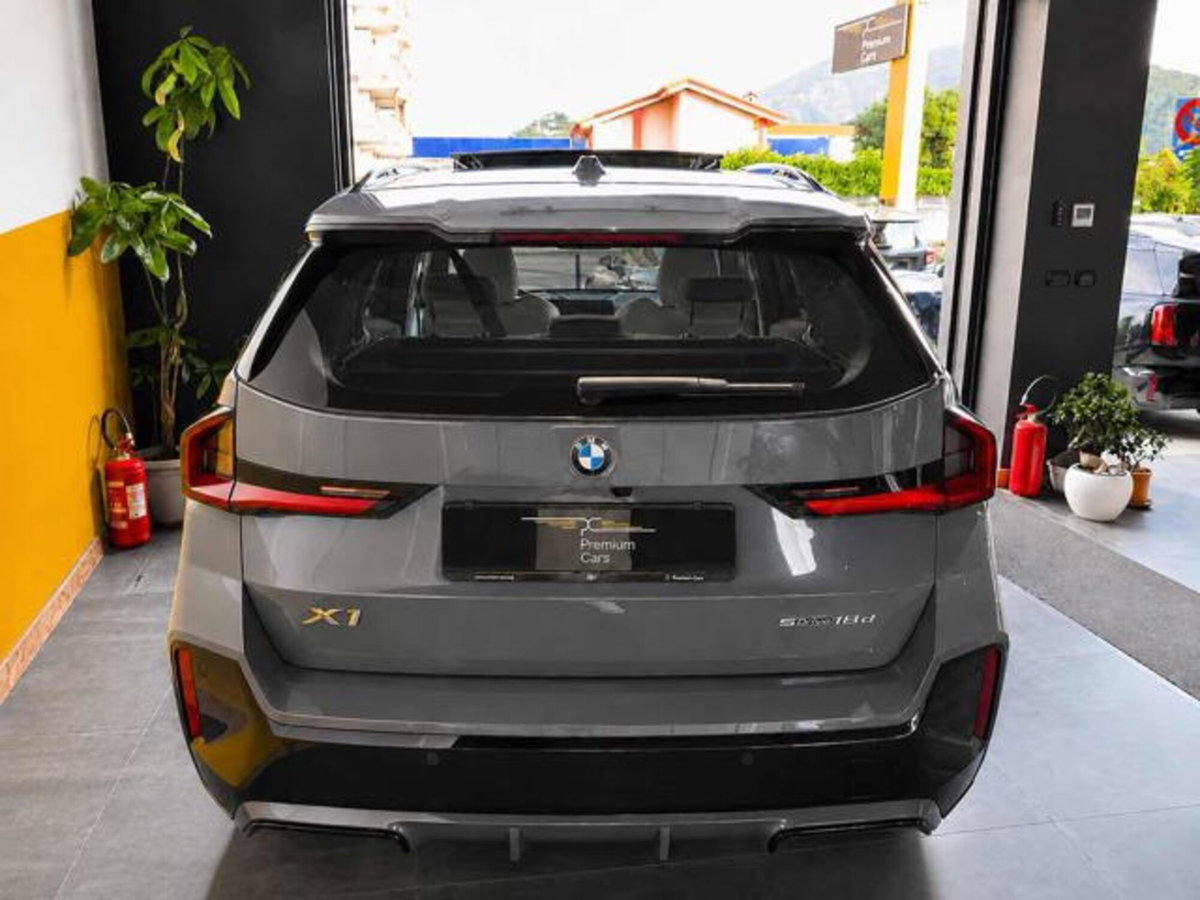 BMW X1 sDrive 18d Msport (4)