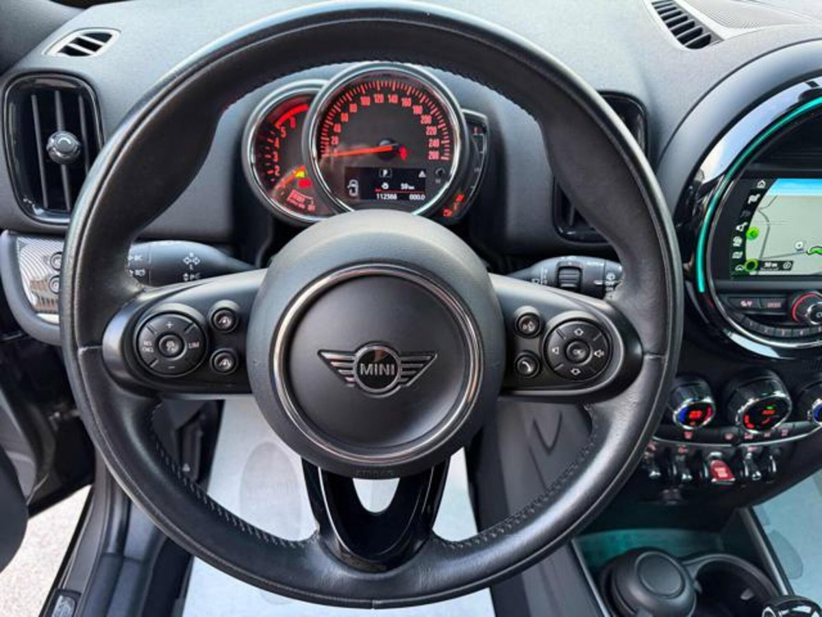 MINI Mini Countryman 1.5 One D Essential Countryman (7)