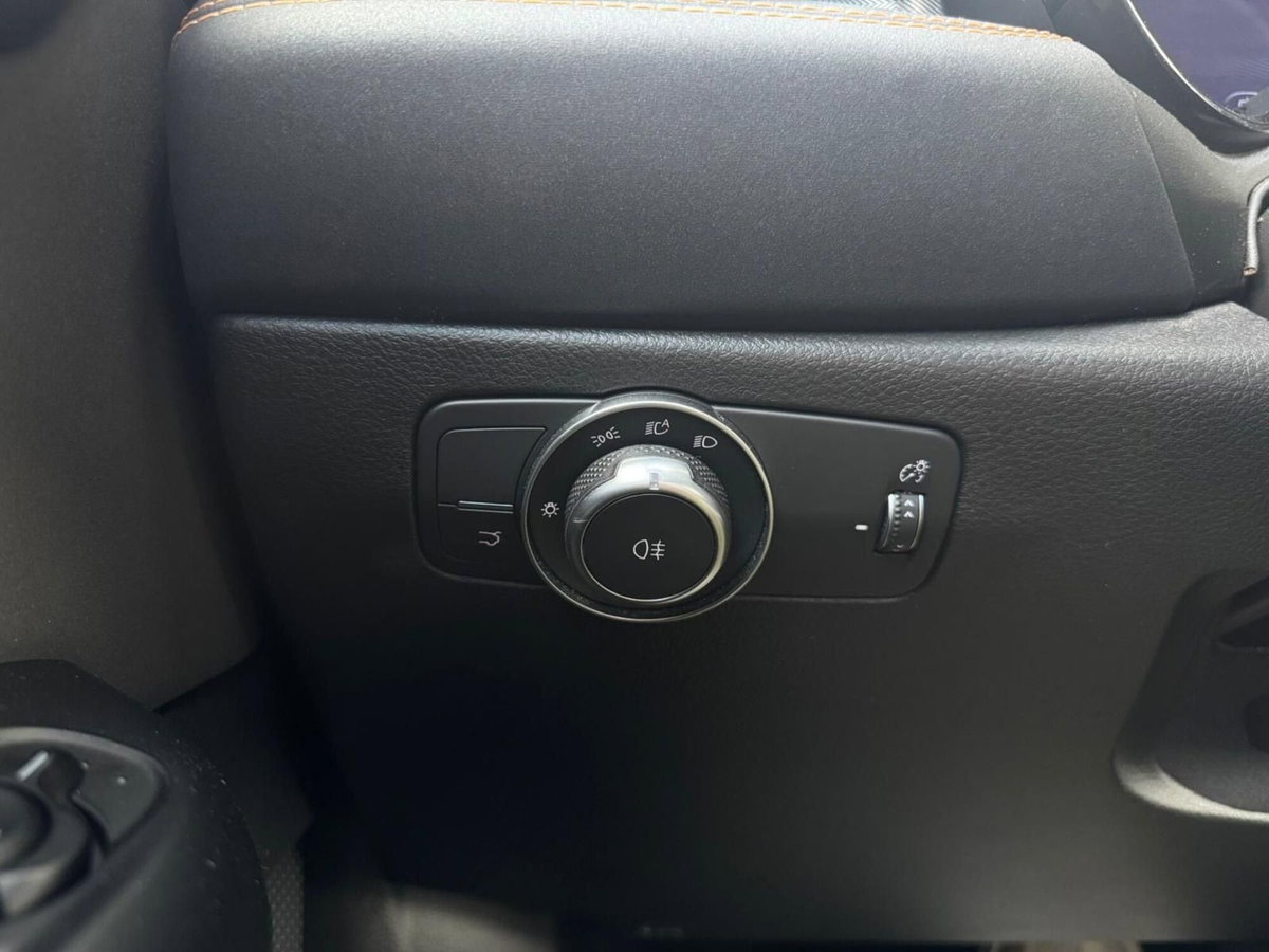 Alfa Romeo Tonale 1.5 hybrid Sprint 130cv tct7 (15)