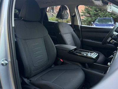 Hyundai Tucson 1.6 hev Business 2wd 239cv auto (7)