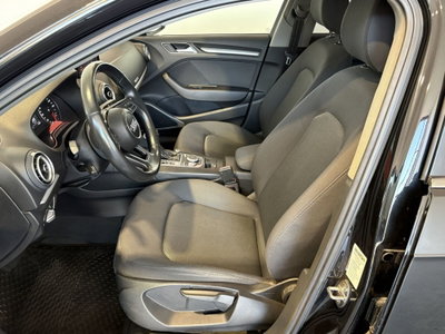 Audi A3 Sportback 1.6 TDI 116 CV S tronic Business (11)