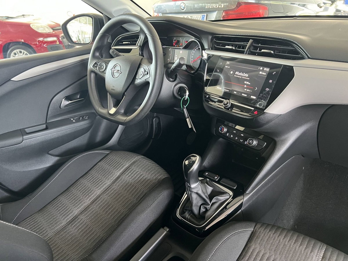 Opel Corsa 1.2 Design & Tech (13)