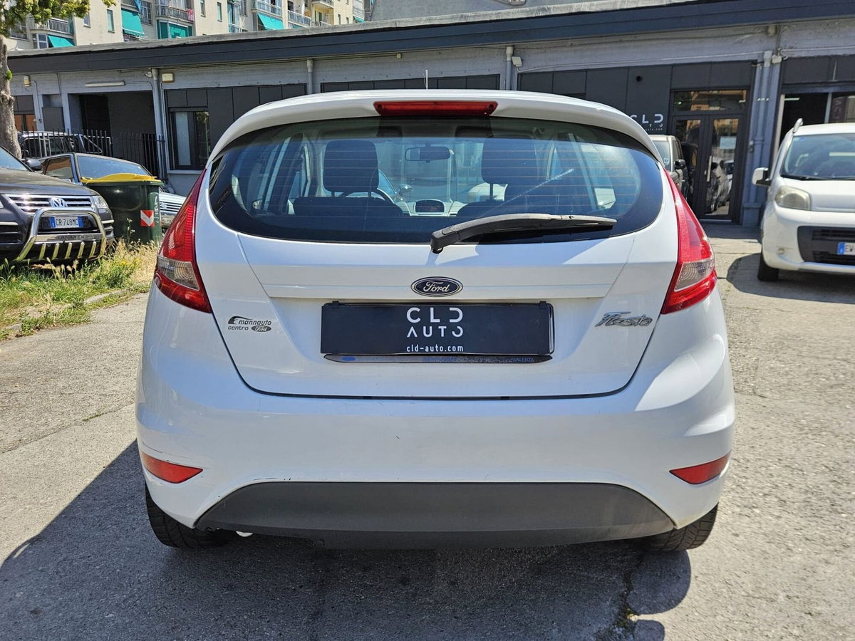 Ford Fiesta 1.4 5 porte Bz.- GPL Titanium (5)