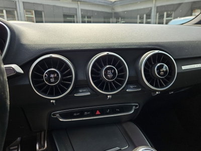 Audi TT Coupé 2.0 TDI ultra S line (16)