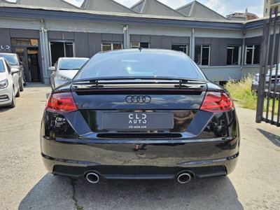 Audi TT Coupé 2.0 TDI ultra S line (5)