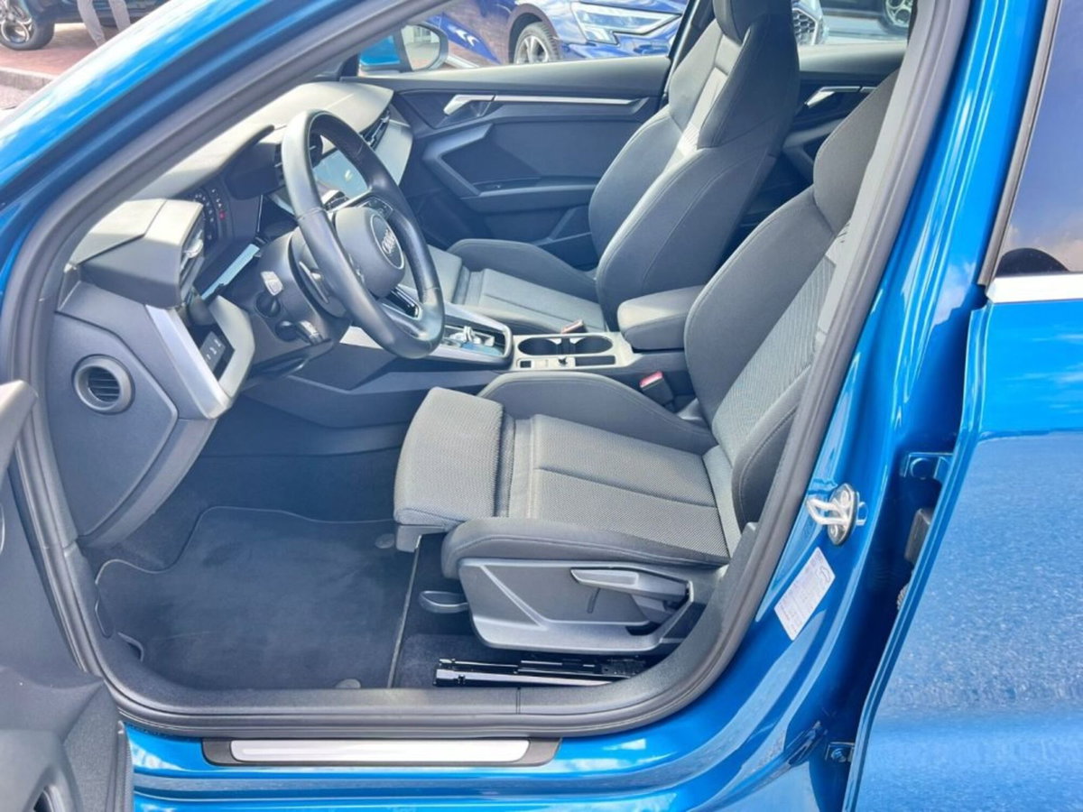 Audi A3 Sportback 30 TDI S tronic Business Advanced (5)
