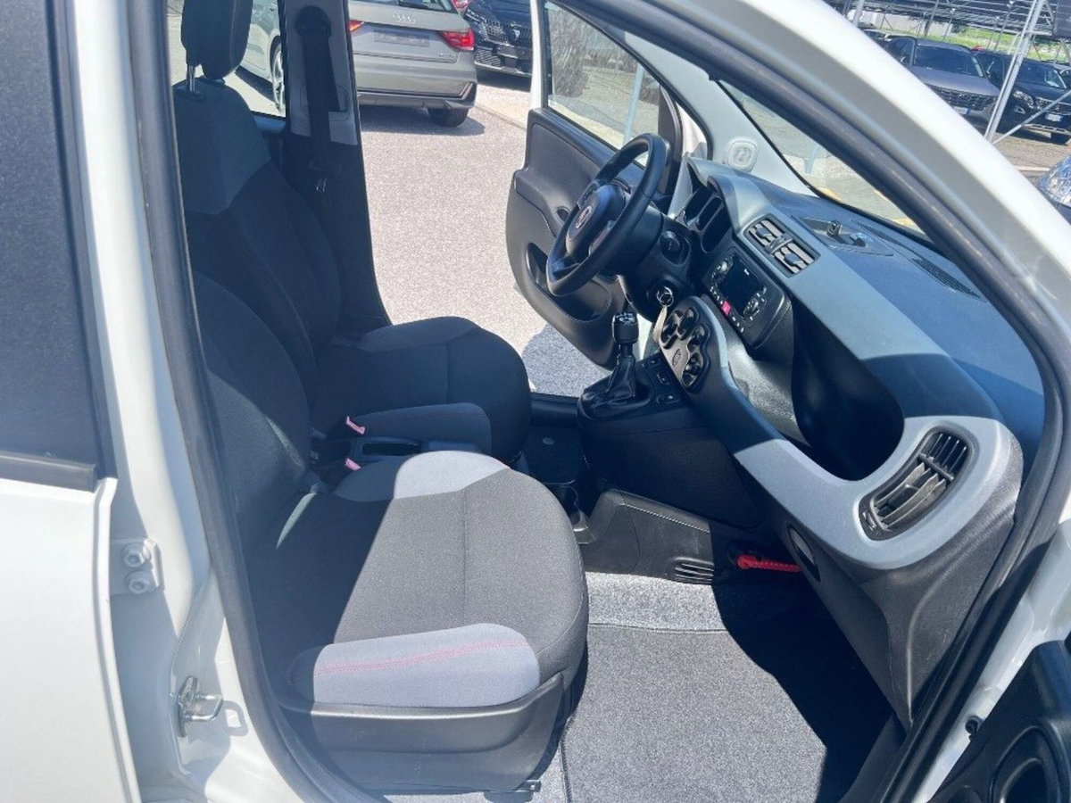 Fiat Panda 1.3 MJT 95 CV S&S 4x4 (7)