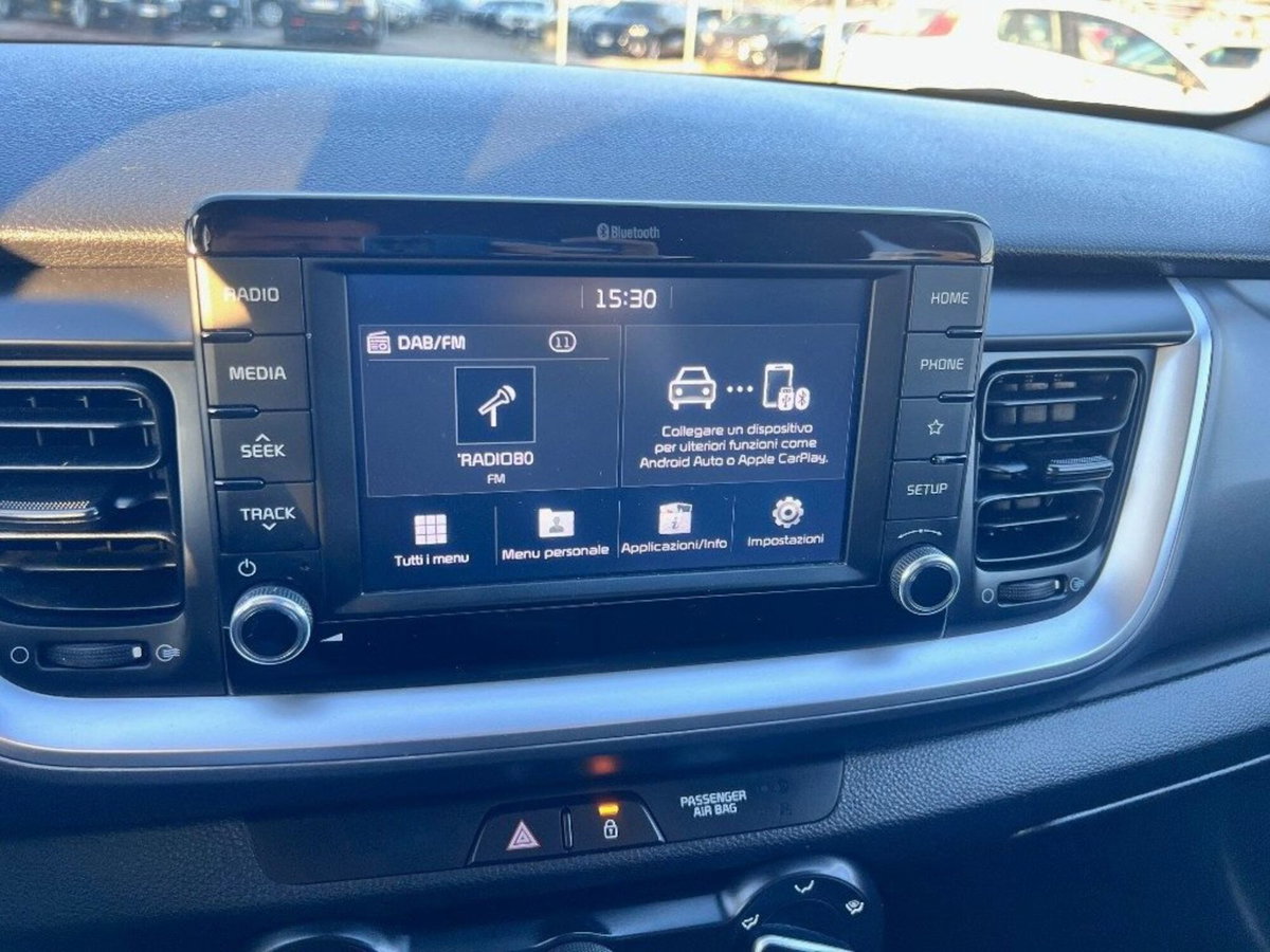 Kia Stonic 1.6 CRDi 110 CV Style (9)