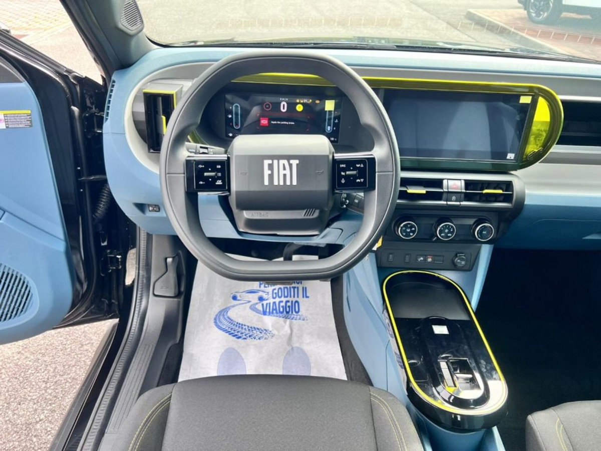 Fiat Grande Panda 1.2 hybrid Icon 110cv edct (11)
