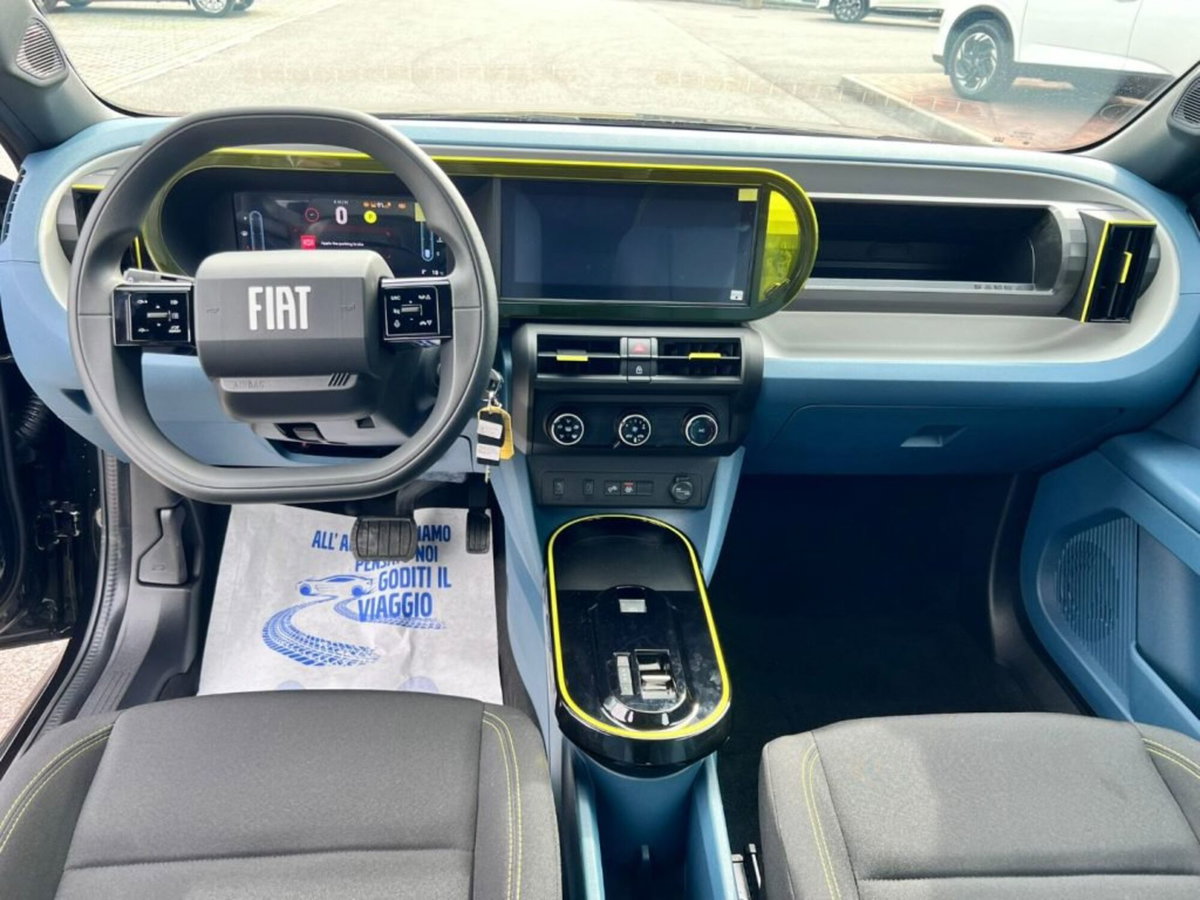 Fiat Grande Panda 1.2 hybrid Icon 110cv edct (9)