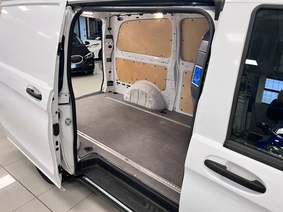 Mercedes-Benz Vito 1.7 110 CDI PC-SL Furgone Long (7)