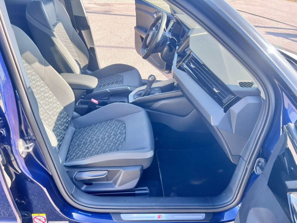Audi A1 Sportback 30 TFSI S tronic S line edition (6)