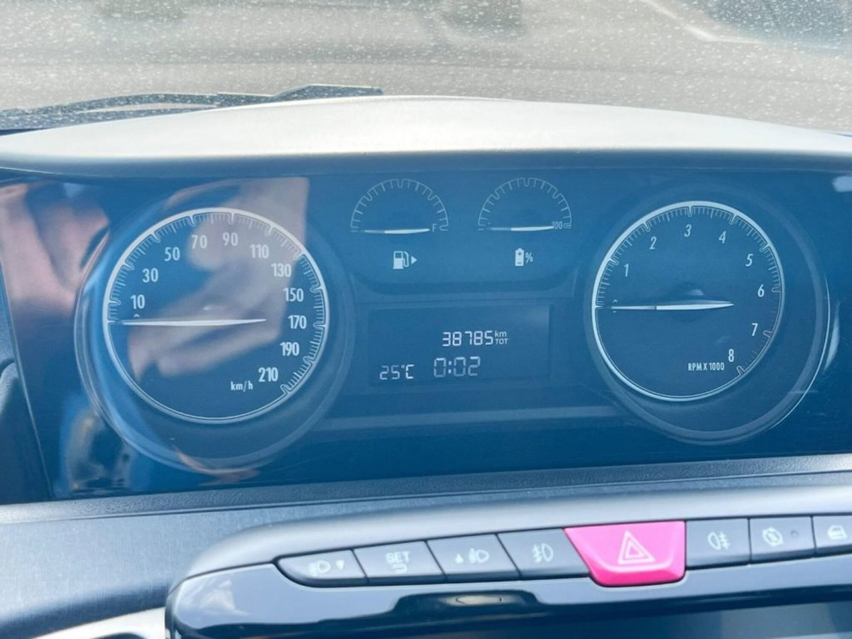 Lancia Ypsilon 1.0 FireFly 5 porte S&S Hybrid Gold Plus (10)