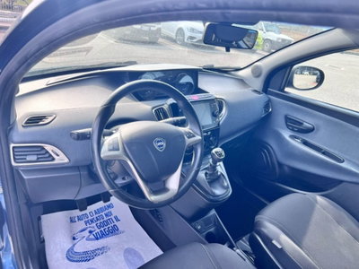 Lancia Ypsilon 1.0 FireFly 5 porte S&S Hybrid Gold Plus (12)