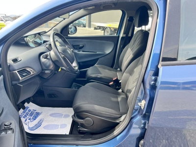 Lancia Ypsilon 1.0 FireFly 5 porte S&S Hybrid Gold Plus (5)