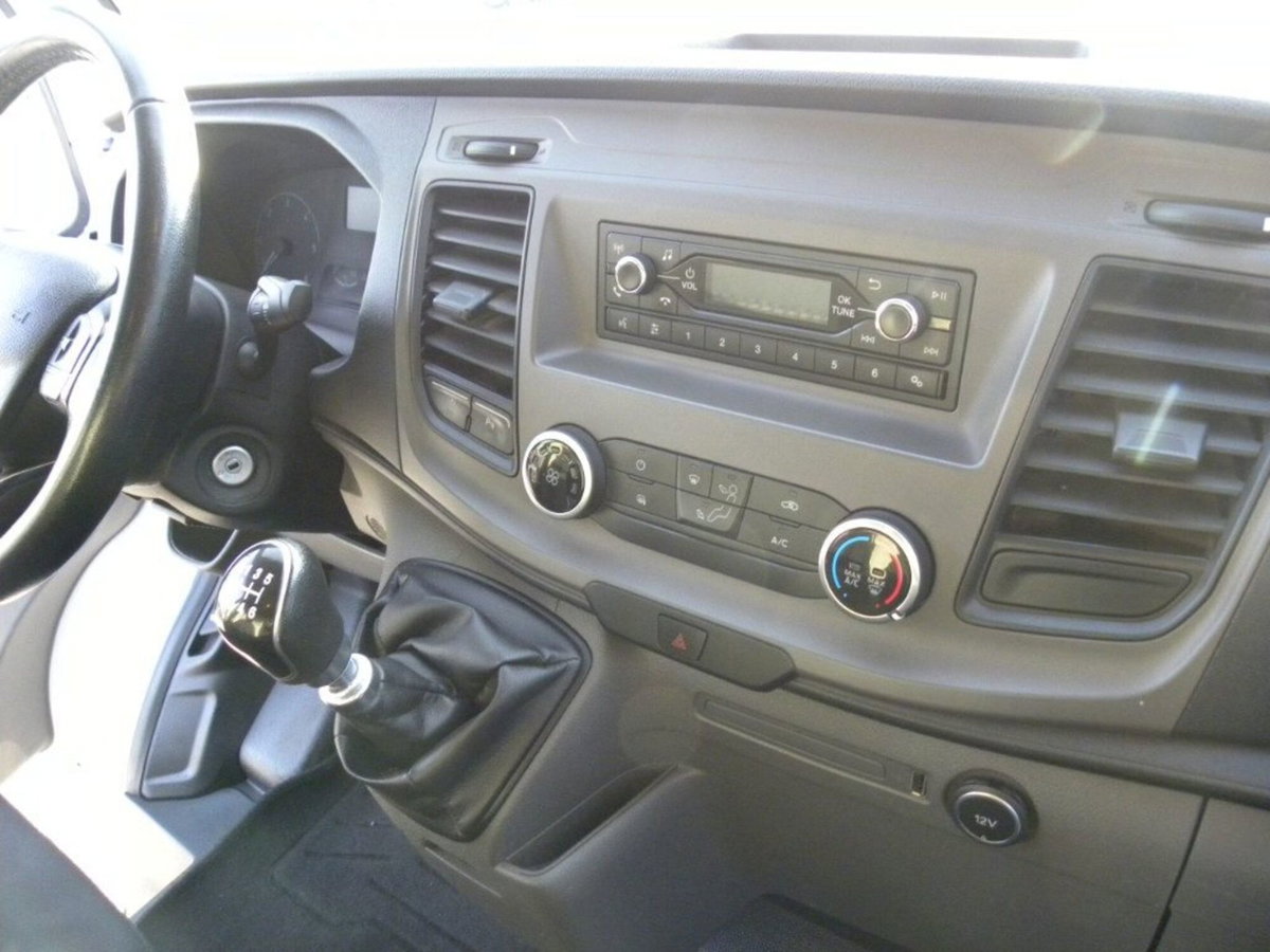 Ford Transit Custom Furgone 300 2.0 TDCi 130 PC Furgone Trend (7)