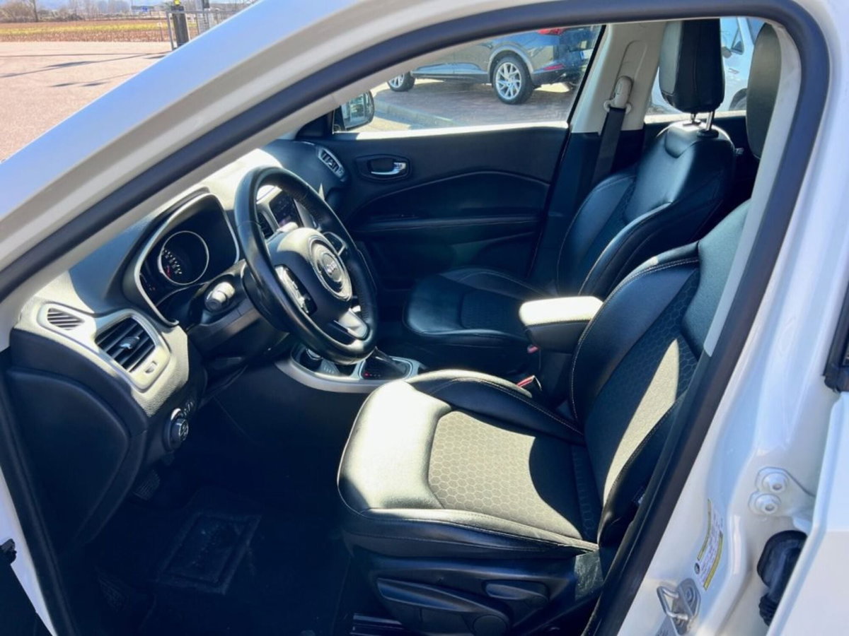 Jeep Compass 2.0 Multijet II aut. 4WD Business (5)