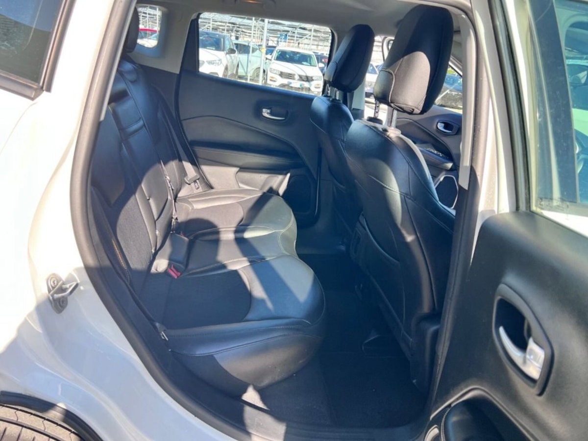 Jeep Compass 2.0 Multijet II aut. 4WD Business (7)