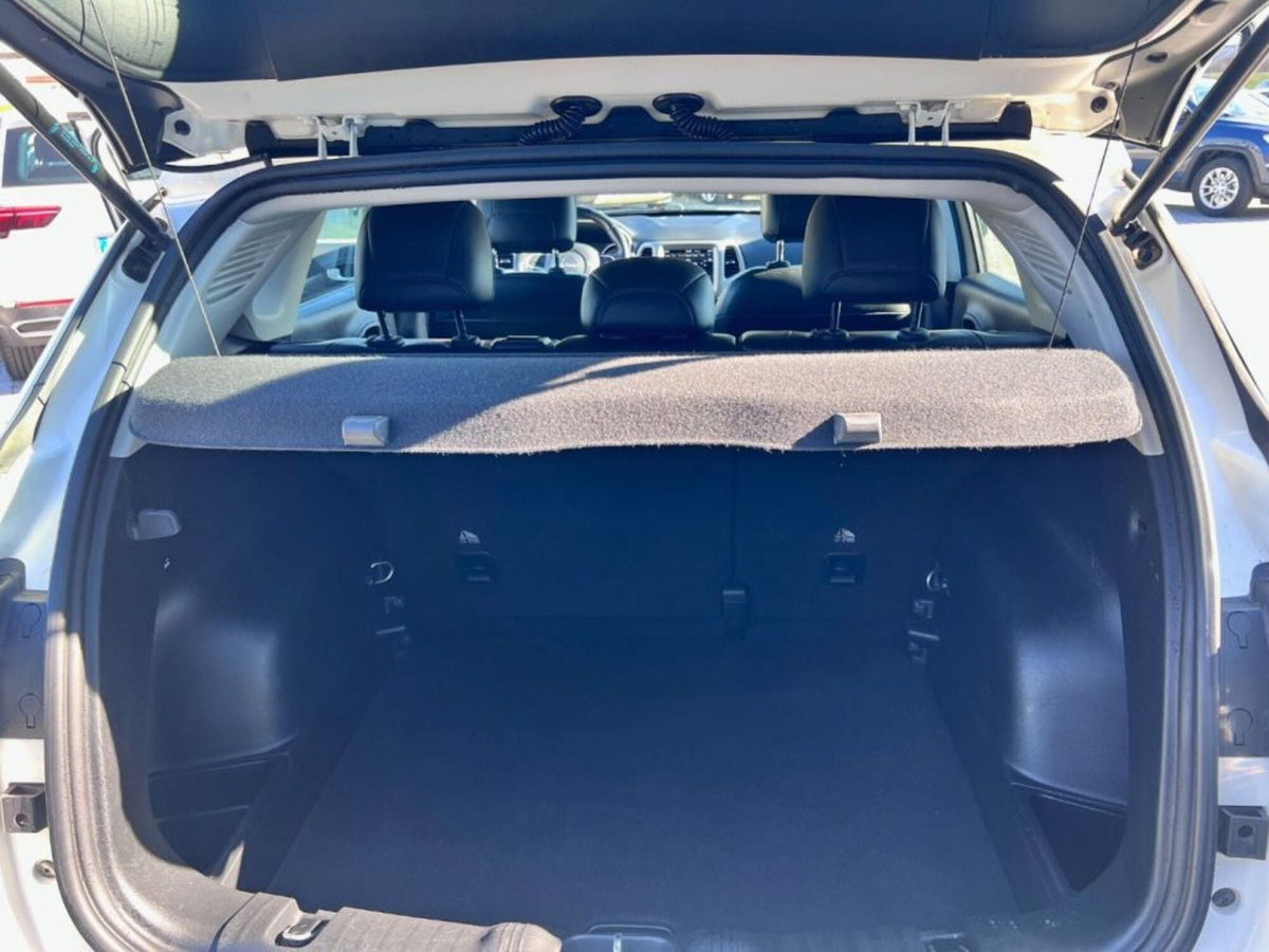 Jeep Compass 2.0 Multijet II aut. 4WD Business (8)