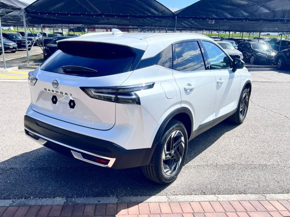 Nissan Qashqai 1.3 mhev N-Connecta 4wd 158cv xtronic (3)