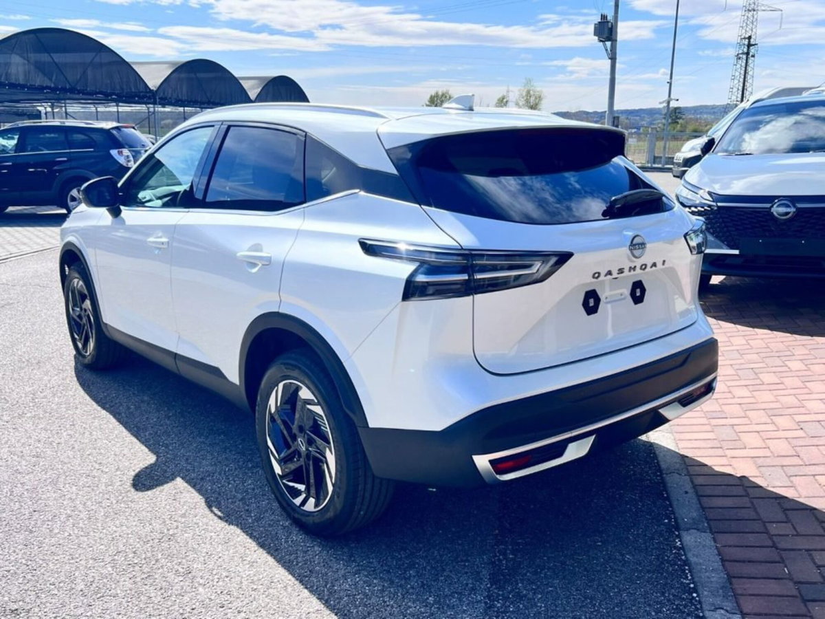 Nissan Qashqai 1.3 mhev N-Connecta 4wd 158cv xtronic (4)