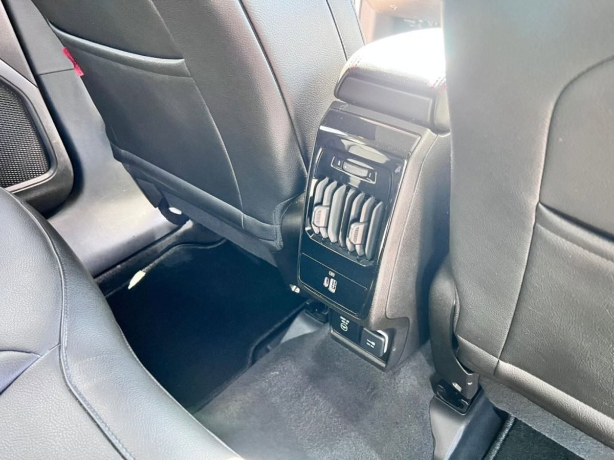 Jeep Compass 1.3 T4 240CV PHEV AT6 4xe Trailhawk (11)
