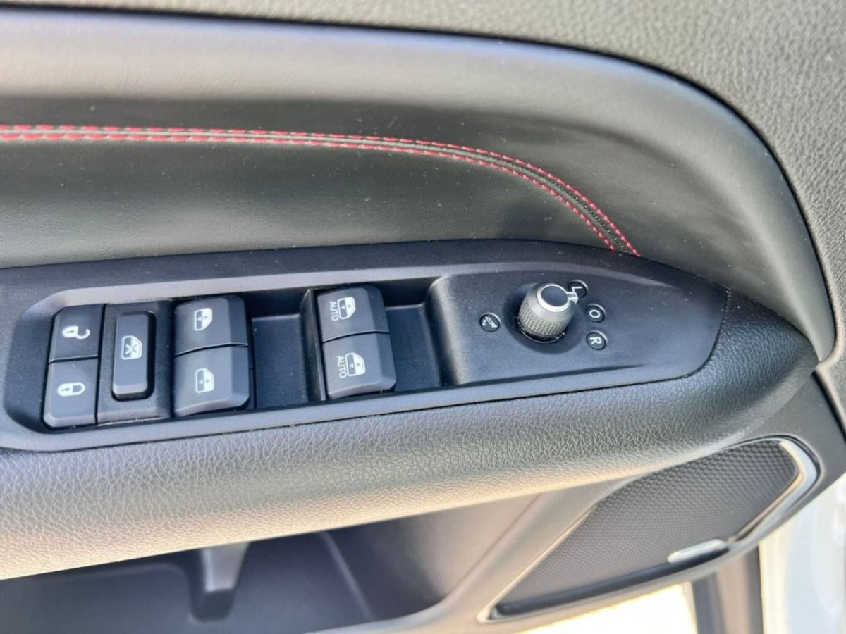 Jeep Compass 1.3 T4 240CV PHEV AT6 4xe Trailhawk (16)
