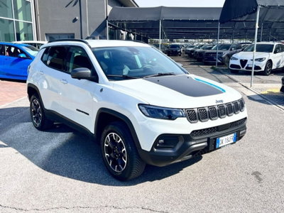 Jeep Compass 1.3 T4 240CV PHEV AT6 4xe Trailhawk (2)