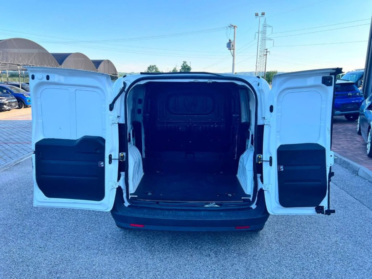 Fiat Doblò Furgone 1.6 MJT 105CV PC-TN Cargo Lamierato SX E5+ (10)