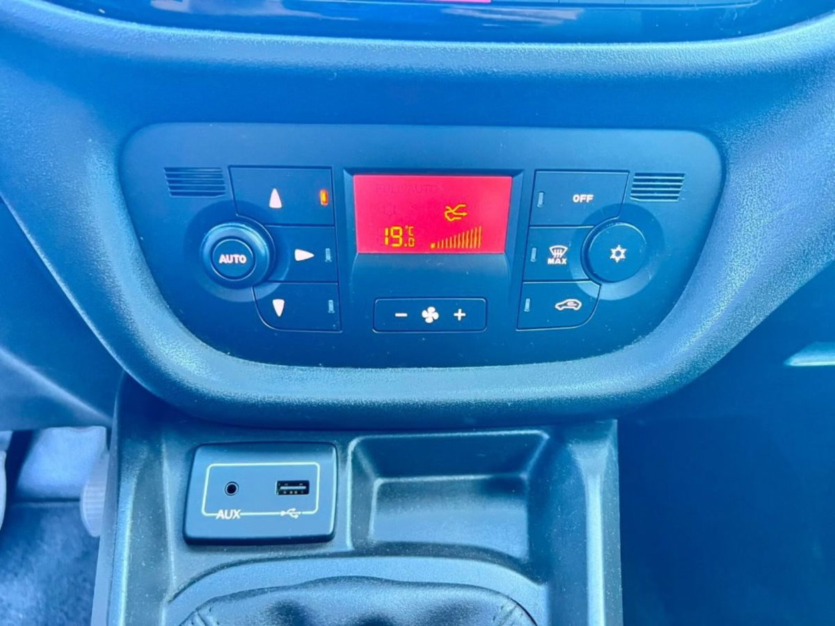 Fiat Doblò Furgone 1.6 MJT 105CV PC-TN Cargo Lamierato SX E5+ (14)