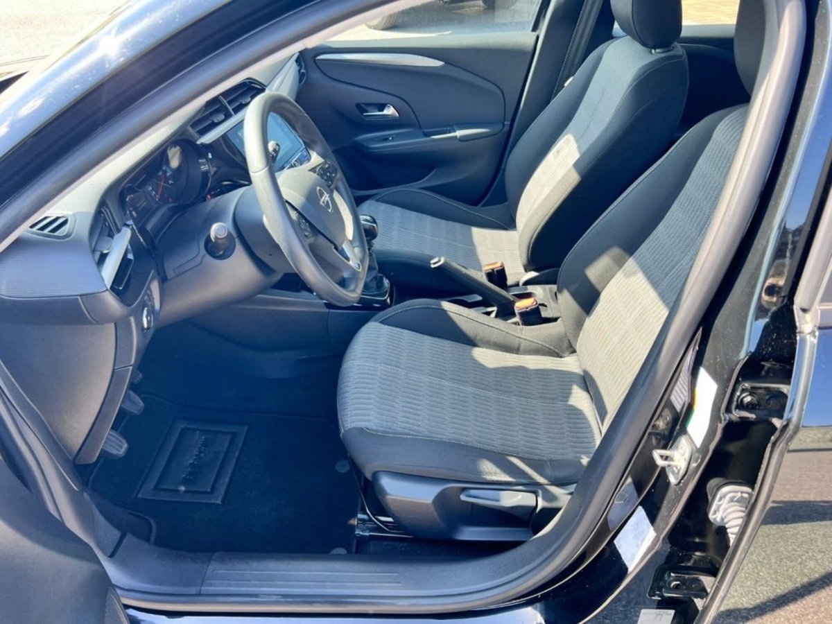 Opel Corsa 1.5 D 100 CV Edition (5)