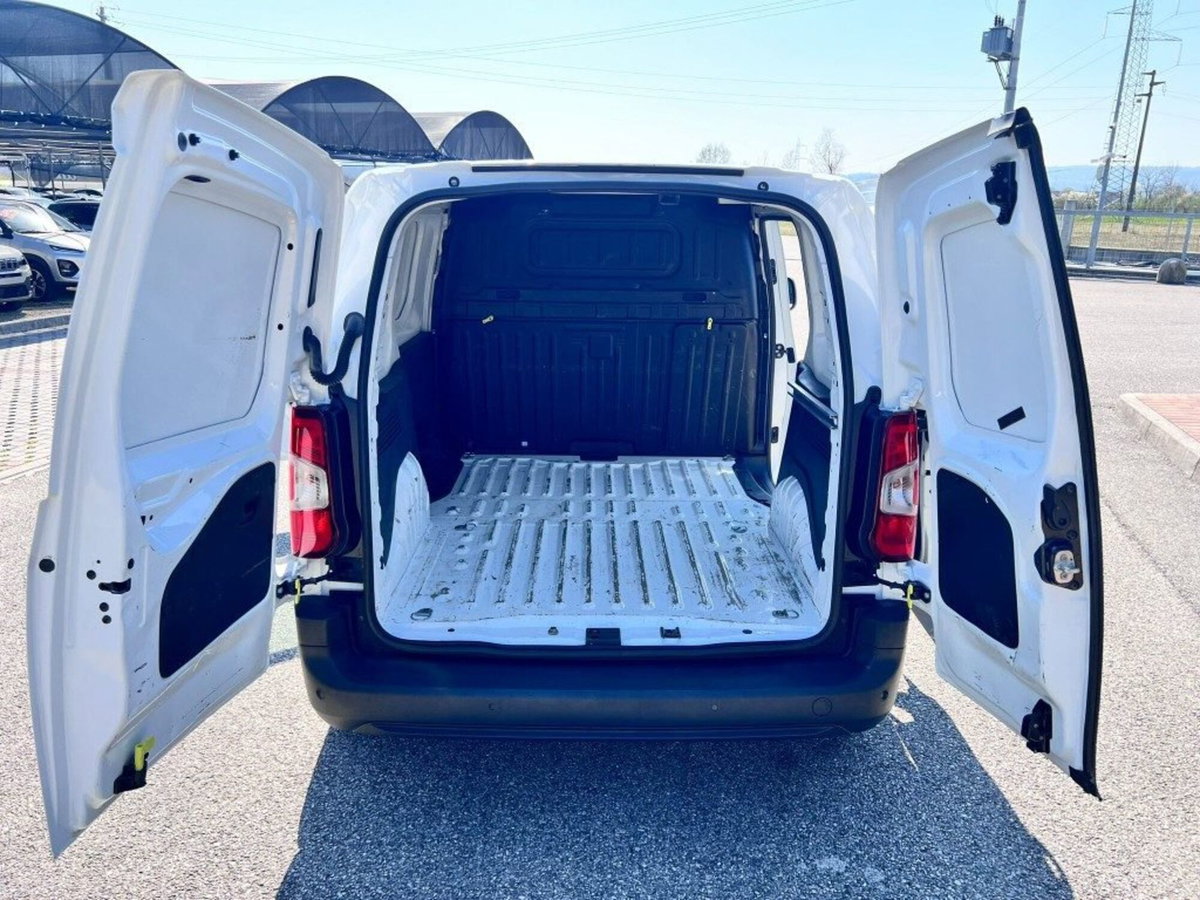 Opel Combo Furgone Cargo 1.6 Diesel 100CV S&S PC 1000kg (10)