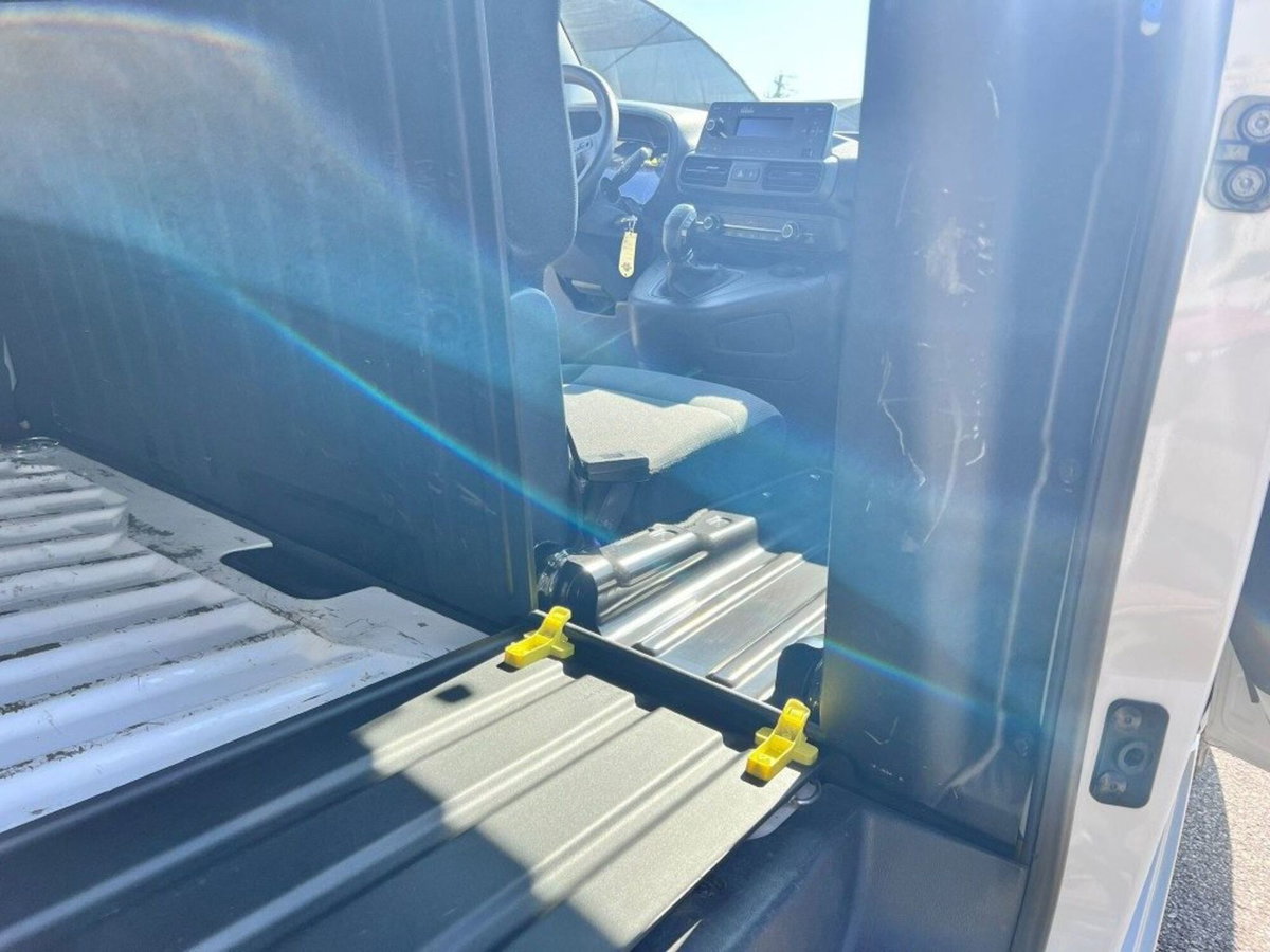 Opel Combo Furgone Cargo 1.6 Diesel 100CV S&S PC 1000kg (15)