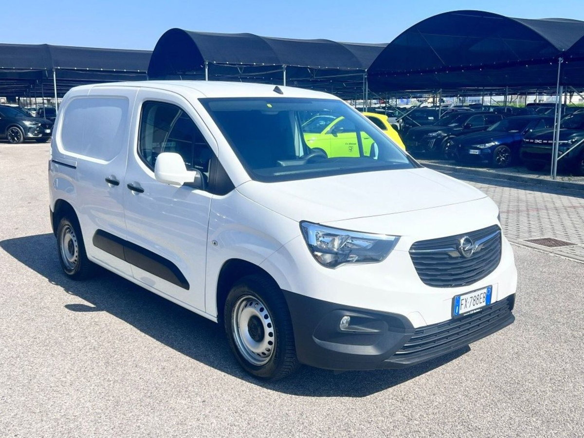 Opel Combo Furgone Cargo 1.6 Diesel 100CV S&S PC 1000kg (2)
