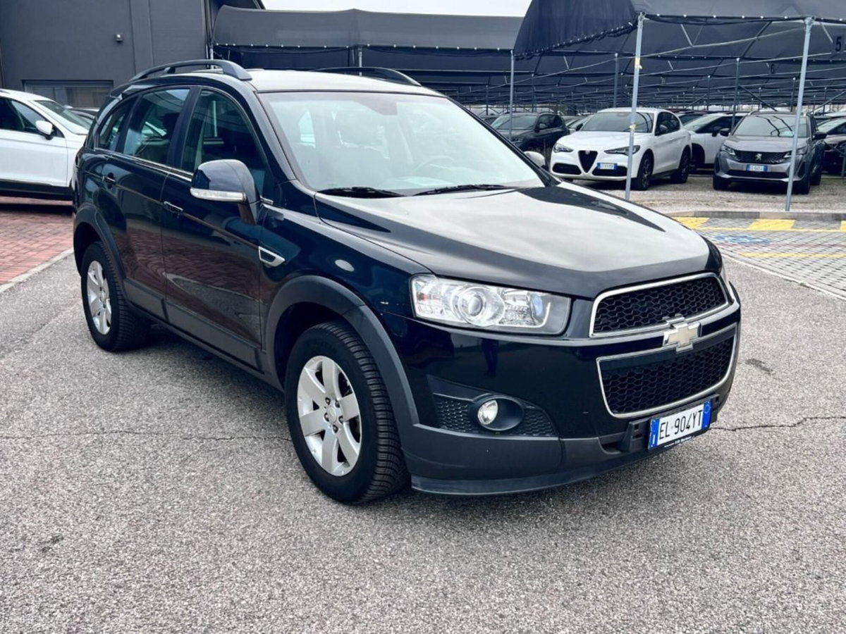 Chevrolet Captiva 2.2 VCDi 163CV 2WD LT (2)
