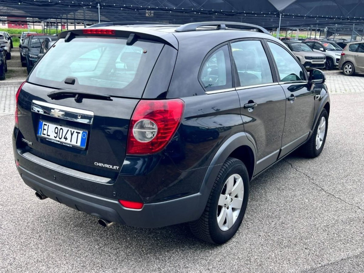 Chevrolet Captiva 2.2 VCDi 163CV 2WD LT (3)