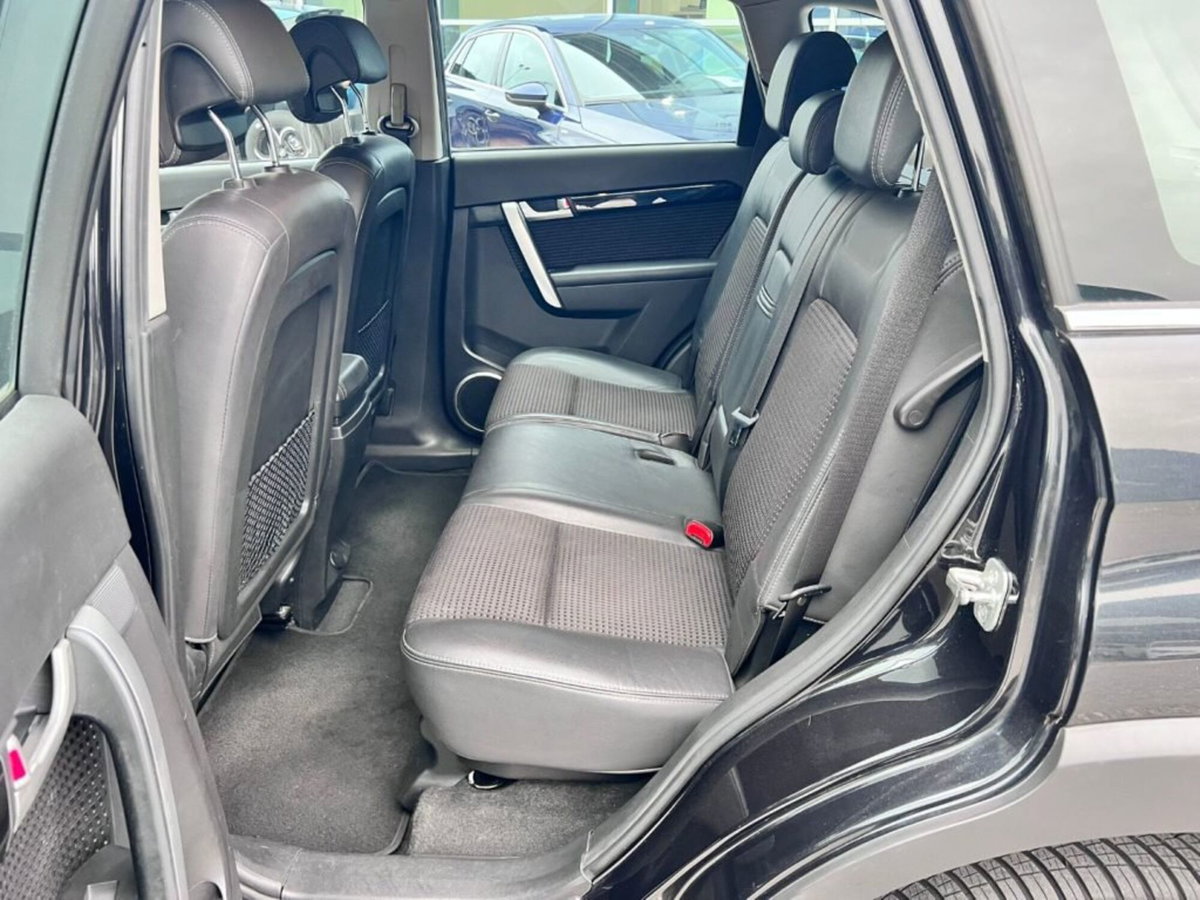 Chevrolet Captiva 2.2 VCDi 163CV 2WD LT (7)