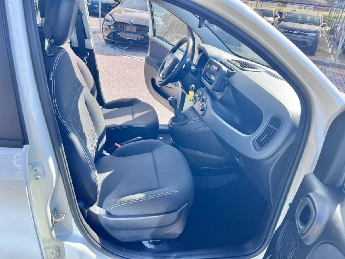 Fiat Panda 1.0 firefly hybrid Icon s&s 70cv (6)