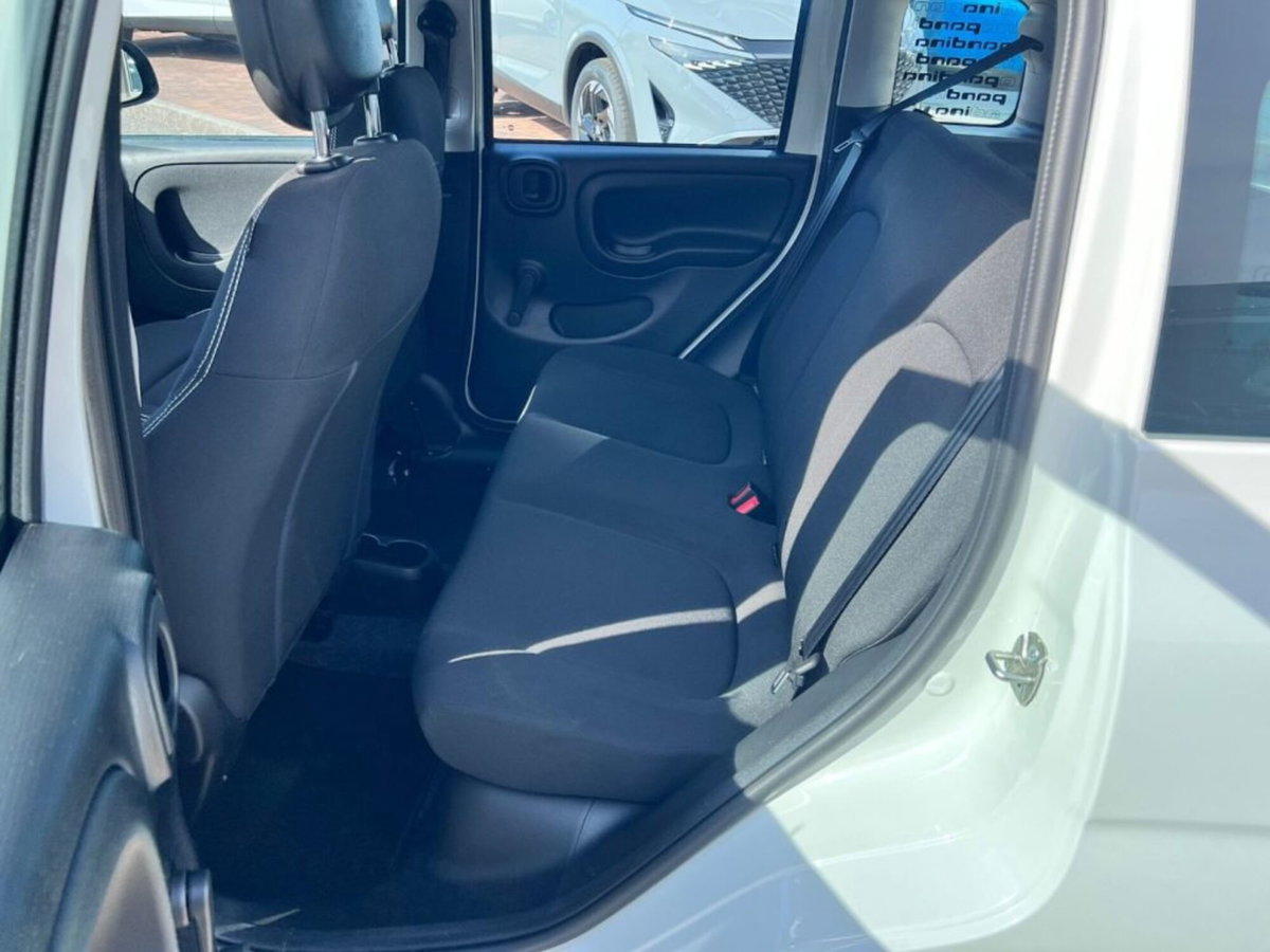 Fiat Panda 1.0 firefly hybrid Icon s&s 70cv (7)