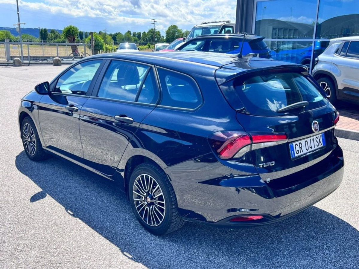 Fiat Tipo Station Wagon Tipo SW 1.6 mjt Cross s&s 130cv (4)