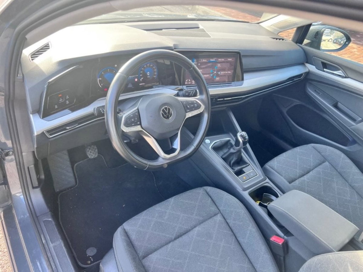 Volkswagen Golf Variant 2.0 TDI SCR DSG Life (10)