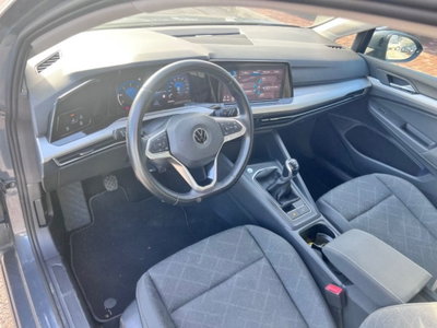 Volkswagen Golf Variant 2.0 TDI SCR DSG Life (10)