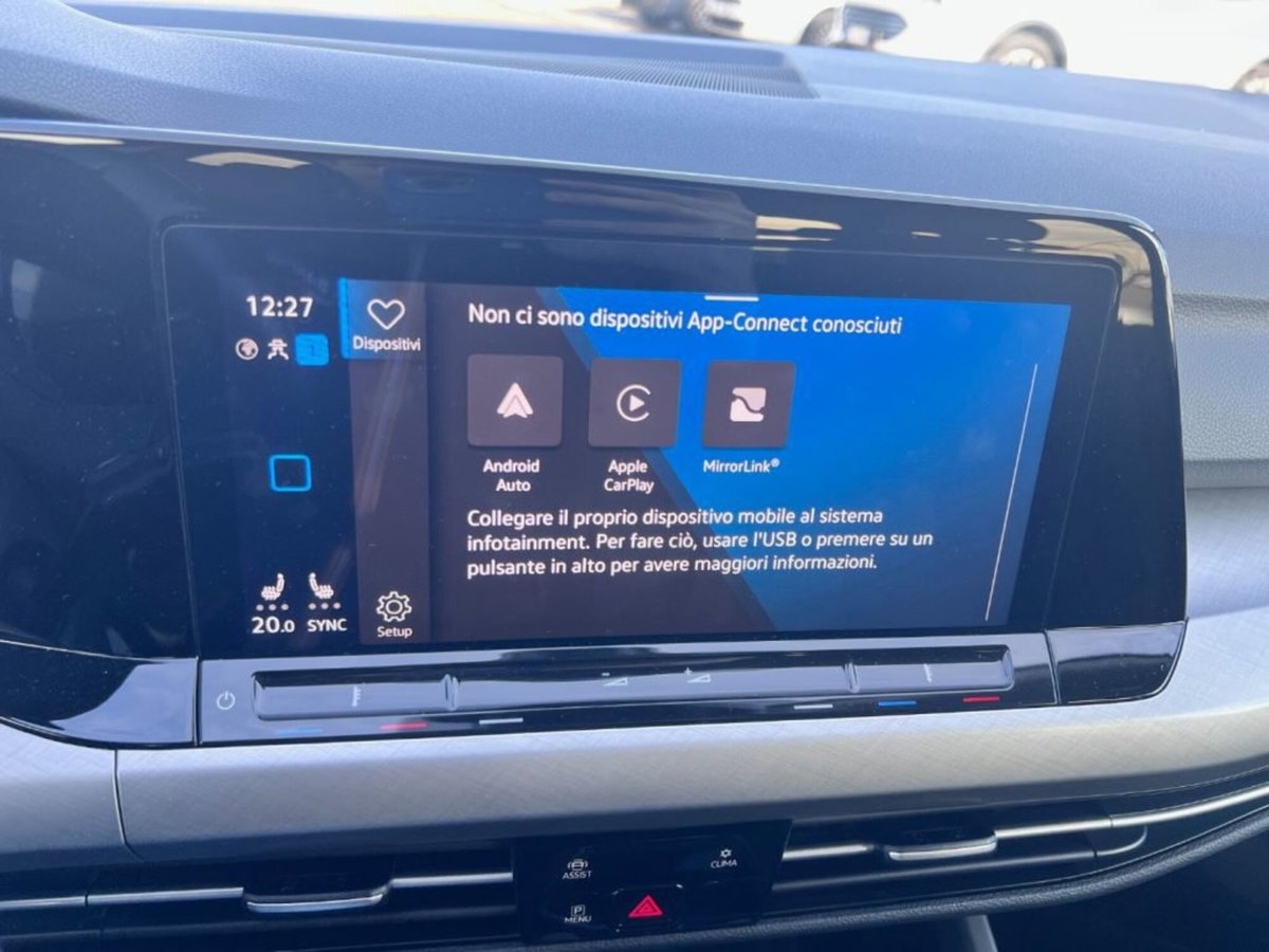 Volkswagen Golf Variant 2.0 TDI SCR DSG Life (14)