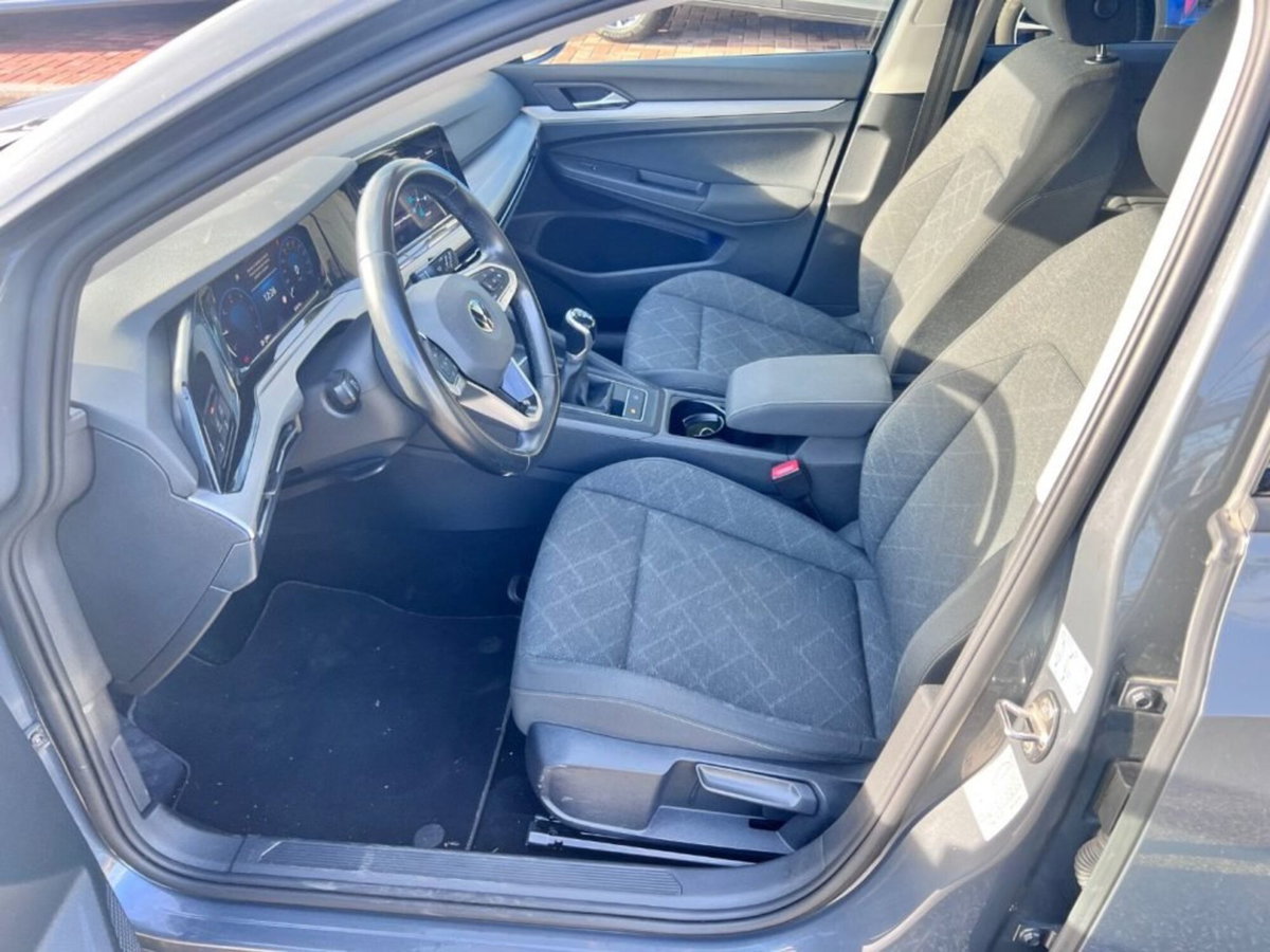 Volkswagen Golf Variant 2.0 TDI SCR DSG Life (5)