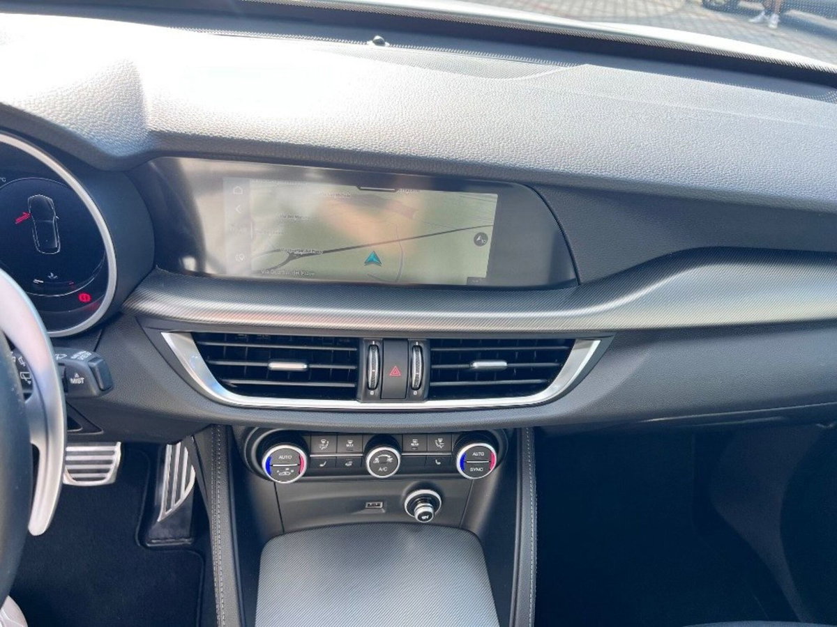 Alfa Romeo Stelvio Stelvio 2.2 Turbodiesel 210 CV AT8 Q4 Veloce Tì (10)