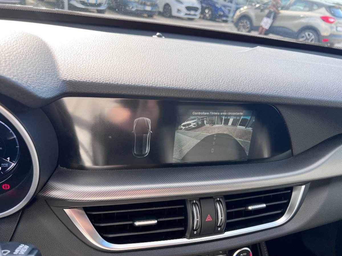 Alfa Romeo Stelvio Stelvio 2.2 Turbodiesel 210 CV AT8 Q4 Veloce Tì (14)