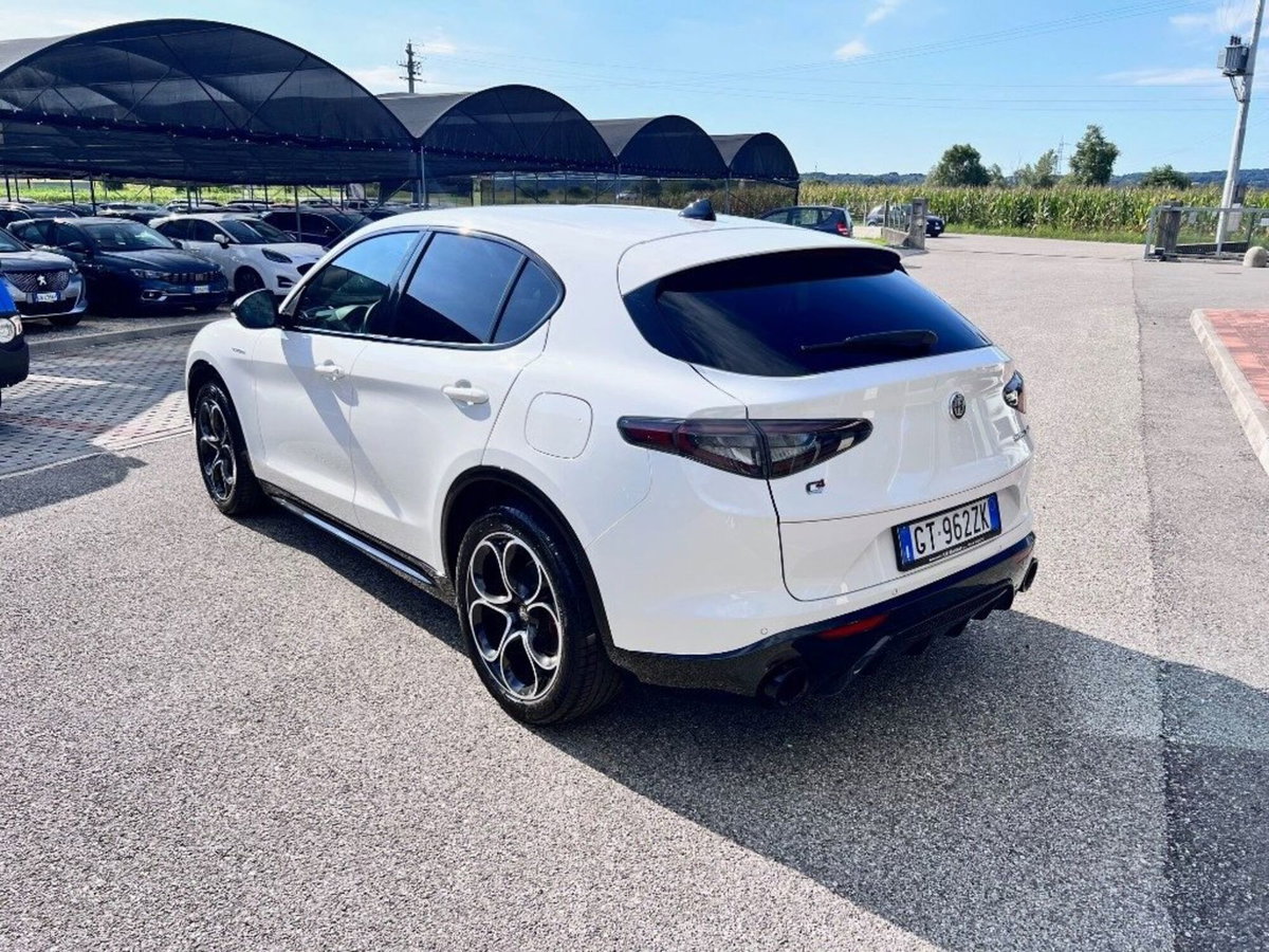 Alfa Romeo Stelvio Stelvio 2.2 Turbodiesel 210 CV AT8 Q4 Veloce Tì (4)